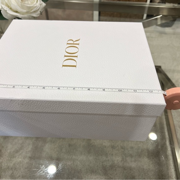 Dior Shoe Box - Picture 6 of 8